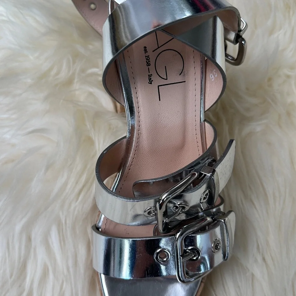 AGL Agl platform sandal in metal effect leather